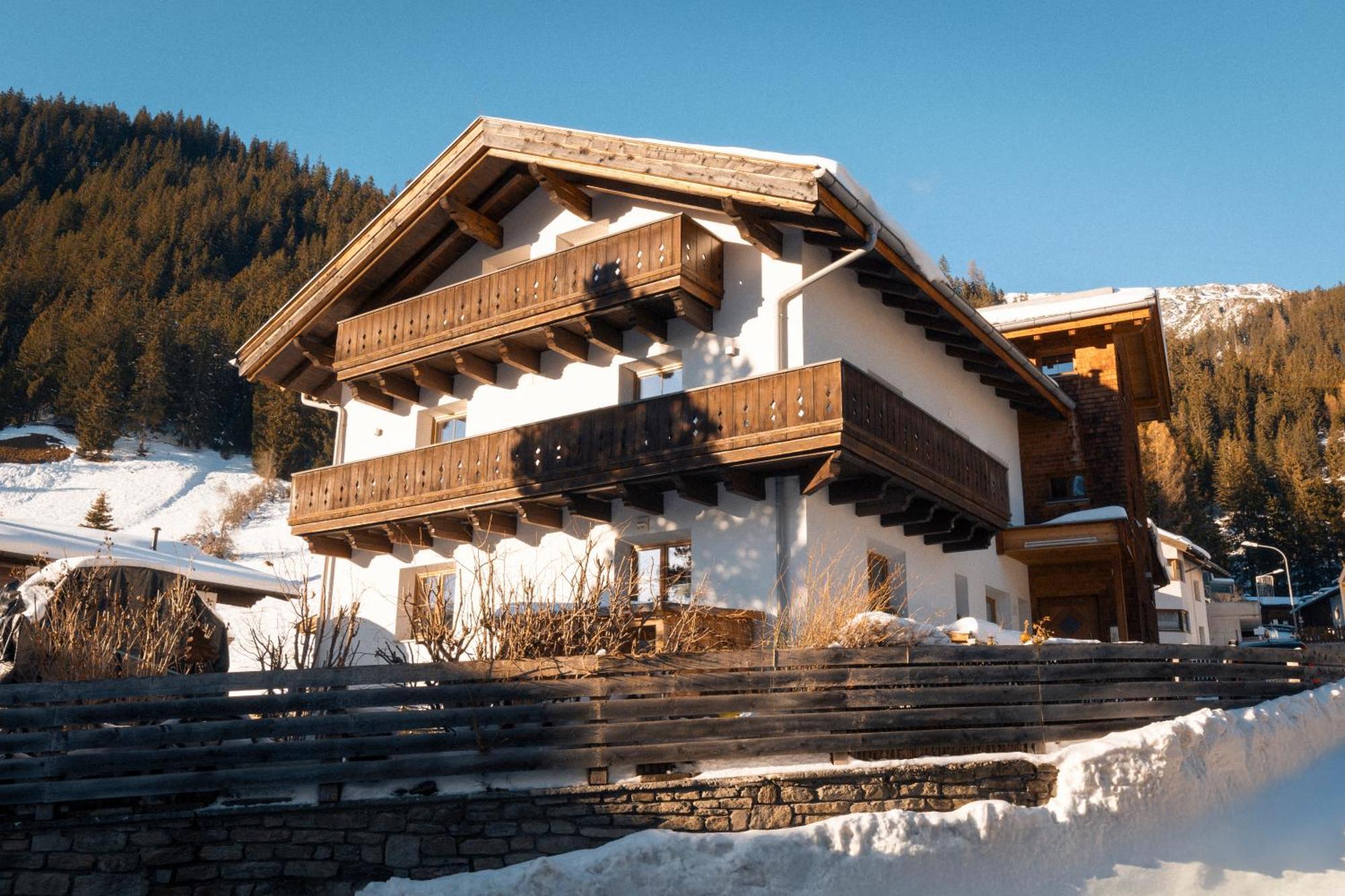 Apartments Sarlo Sankt Anton am Arlberg Kültér fotó